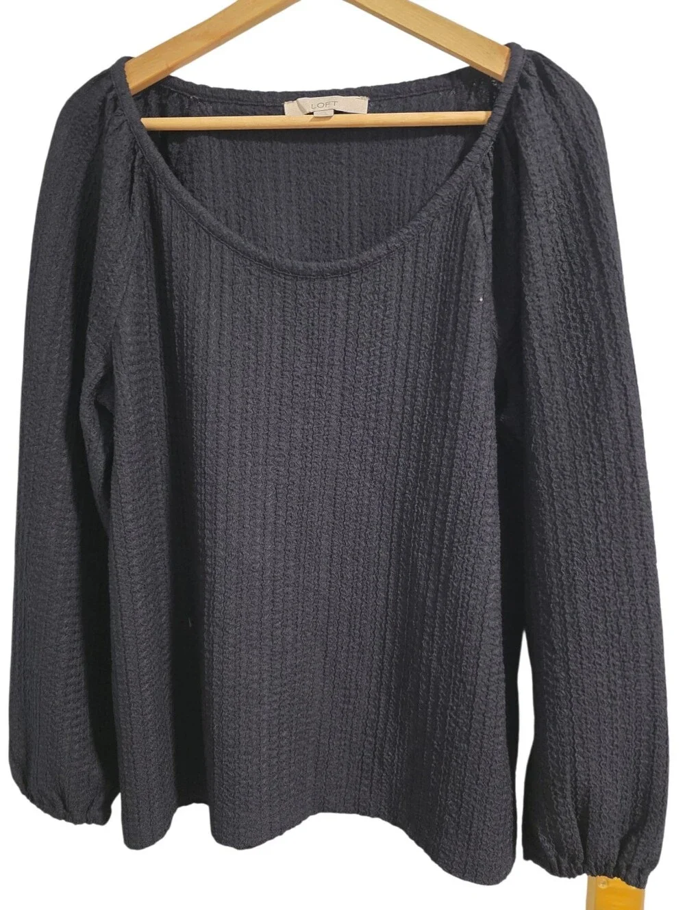 LOFT Waffle Weave Longlsleeve Scoopneck Puff Sleeve Blouse Navy Size L EUC